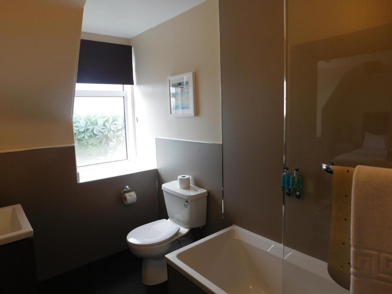 Bay Hotel 3*